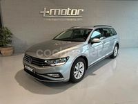 Usado VW Passat 122 CV (89 kW) 2021 Gris / plata Familiar