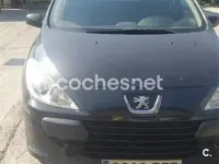 Usado Peugeot 307 90 CV (66 kW) 2007 Negro Berlina