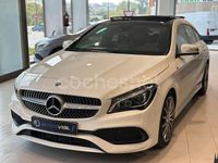 Usado Mercedes CLA200 Shooting Brake AMG line 136 CV (100 kW) 2017 Blanco Familiar