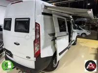 Usado Ford Transit Custom Nugget 130 CV (95 kW) 2021 Blanco Monovolumen
