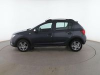 Usado Dacia Sandero Essentiel 95 CV (69 kW) 2020 Gris Utilitario