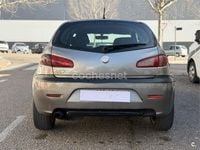 Usado Alfa Romeo 147 120 CV (88 kW) 2006 Gris / plata Utilitario