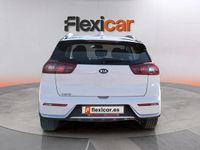 Usado Kia Niro 141 CV (103 kW) 2019 Blanco SUV
