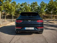 Usado Bentley Bentayga 449 CV (330 kW) 2021 Azul SUV