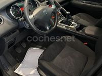 Usado Peugeot 3008 Style 115 CV (84 kW) 2013 Gris / plata Berlina