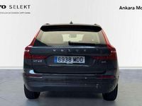 Usado Volvo XC60 Momentum 197 CV (144 kW) 2022 Gris SUV