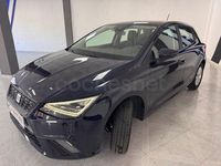 Usado Seat Ibiza Style Plus 110 CV (80 kW) 2022 Azul Utilitario