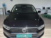 Usado VW Passat Advance 120 CV (88 kW) 2018 Negro Berlina