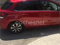 Usado Citroën C4 Live 99 CV (72 kW) 2018 Rojo Berlina