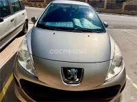 Usado Peugeot 207 75 CV (55 kW) 2008 Gris / plata Berlina