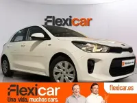 Usado Kia Rio 84 CV (61 kW) 2018 Blanco