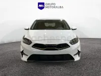 Usado Kia Ceed 100 CV (73 kW) 2024 Blanco Utilitario