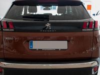Usado Peugeot 3008 Allure 131 CV (96 kW) 2018 Marron SUV