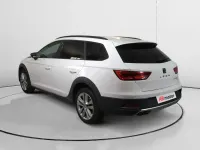 Usado Seat Leon 4Drive 150 CV (110 kW) 2018 Blanco Familiar