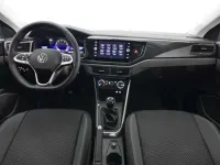 Usado VW Taigo Design 95 CV (69 kW) 2022 Plateado SUV