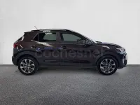 Usado Kia Stonic 120 CV (88 kW) 2017 Blanco SUV