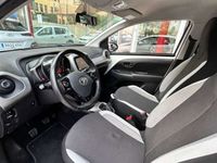 usado Toyota Aygo 1.0 VVT-i x-cite