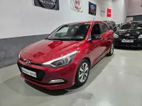 Occasion Hyundai i20 100 ch (73 kW) 2018 Rouge Berline