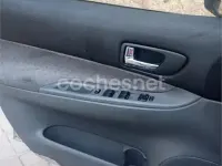 Usado Mazda 6 Active 141 HP (103 kW) 2002 Bege Sedan