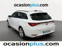Usado Seat Leon FR 150 CV (110 kW) 2023 Blanco Monovolumen
