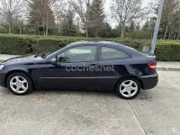 Usado Mercedes CLC200 184 CV (135 kW) 2009 Azul Utilitario