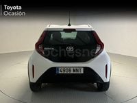 Usado Toyota Aygo X Play 72 CV (52 kW) 2024 Blanco SUV
