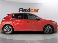 Usado Peugeot 208 Allure 101 CV (74 kW) 2020 Rojo Utilitario