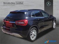 Käytetty Mercedes GLA180 122 HP (89 kW) 2019 Musta Katumaasturi