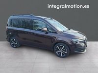 Usado Mercedes T180 115 CV (84 kW) 2022 Rojo Monovolumen