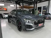 Usado Audi Q8 Premium 600 CV (441 kW) 2023 Gris SUV