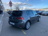 Usado VW Golf VII Advance 125 CV (91 kW) 2017 Gris / plata Berlina
