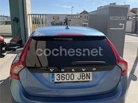 Usado Volvo V60 Momentum 136 CV (100 kW) 2014 Azul Familiar