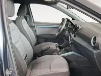 Usado Seat Arona Xperience 115 CV (84 kW) 2025 Gris SUV