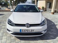 Usado VW Golf VII Advance 115 CV (84 kW) 2019 Blanco Familiar