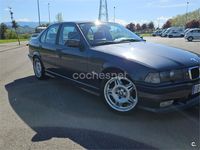 Usado BMW 323 170 CV (125 kW) 1998 Gris / plata Berlina