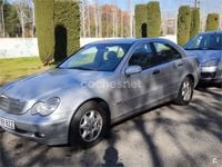 Usado Mercedes C180 Elegance 143 CV (105 kW) 2002 Gris / plata Berlina