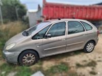 Usado Citroën Xsara Picasso Exclusive 95 CV (69 kW) 2005 Beige Monovolumen