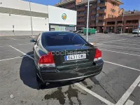 Usado Volvo S60 Momentum 163 CV (119 kW) 2006 Verde Berlina