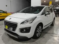 Usado Peugeot 3008 Style 120 CV (88 kW) 2015 Blanco SUV