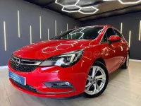 Usado Opel Astra Excellence 136 CV (100 kW) 2016 Rojo Berlina