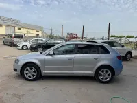 Usado Audi A3 Sportback Ambiente 105 CV (77 kW) 2010 Gris / plata Utilitario