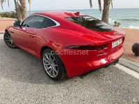 Usado Jaguar F-Type R-Dynamic 300 CV (220 kW) 2018 Rojo Coupe