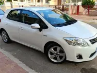 Usado Toyota Auris Hybrid Advance 136 CV (100 kW) 2010 Blanco Utilitario