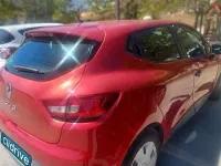 Usado Renault Clio IV Business 75 CV (55 kW) 2014 Rojo Berlina