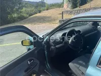 Usado Renault Clio II 60 CV (44 kW) 2005 Azul Berlina