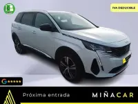Używany Peugeot 5008 Allure 130 KM (95 kW) 2022 Biały SUV