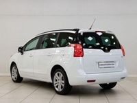 usado Peugeot 5008 1.2 Puretech S&s Style 7 Pl. 130