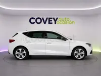 Usado Seat Leon FR 150 CV (110 kW) 2022 Blanco Berlina