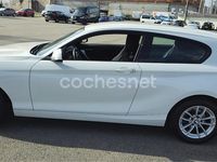 Begagnad BMW 116 Sport Line 136 HK (100 kW) 2014 Vit Halvkombi
