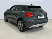 Usado Audi Q2 Design 116 CV (85 kW) 2020 Gris SUV